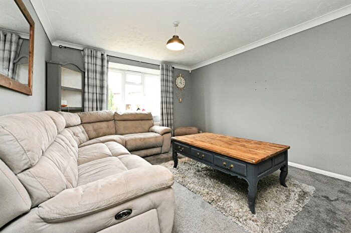 2 Bedroom Semi-detached Bungalow For Sale In Aylmer Drive, Tilney St. Lawrence, King's Lynn, PE34