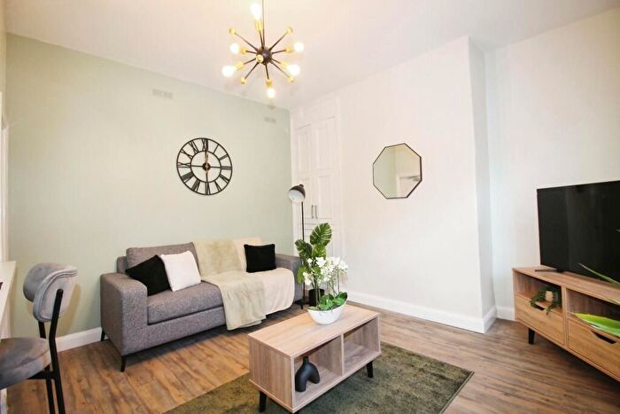 1 Bedroom Flat To Rent In London, CR0