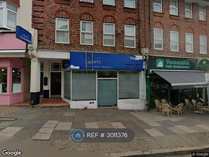 4 Bedroom Flat To Rent In Finchley Lane, Hendon, NW4