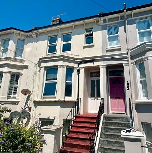 2 Bedroom Maisonette To Rent In Goldstone Road, Hove, BN3
