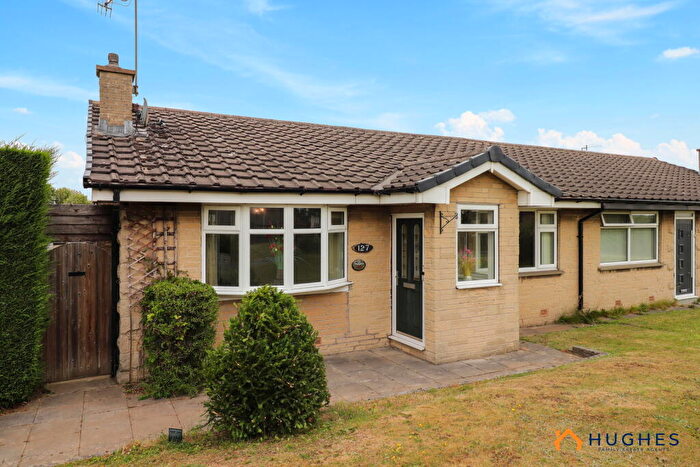 2 Bedroom Semi-Detached Bungalow For Sale In Clough Fields Road, Hoyland, Barnsley, S74