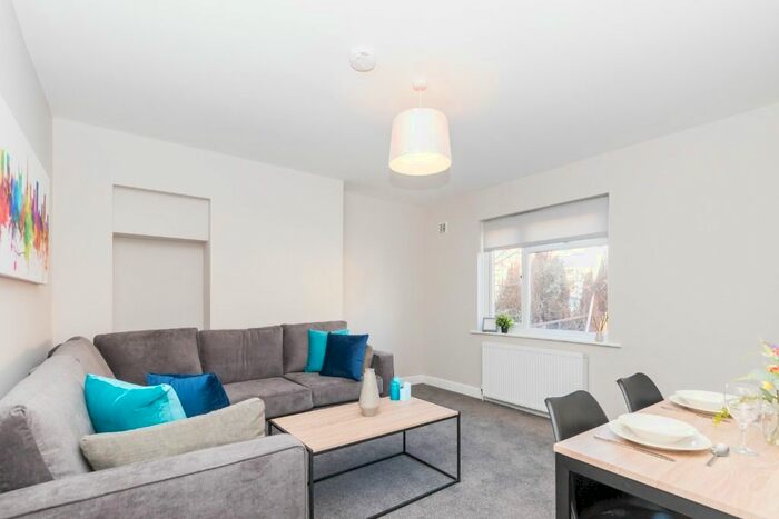 4 Bedroom Terraced House To Rent In Ringwood Crescent, Southmead, Bristol, BS10