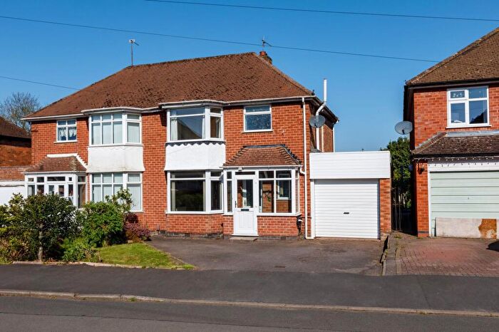 3 Bedroom Semi-Detached House For Sale In Melton Road, Leamington Spa, CV32