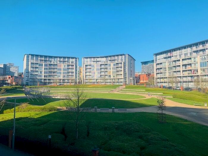 1 Bedroom Flat For Sale In Alfred Knight Way, Edgbaston, Birmingham, B15