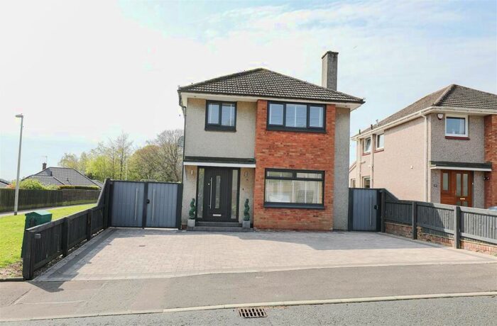 3 Bedroom Detached House For Sale In Dalmahoy Crescent, Kirkcaldy, KY2