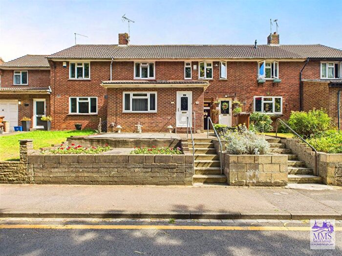 3 Bedroom Terraced House For Sale In Roosevelt Avenue, Chatham, ME5