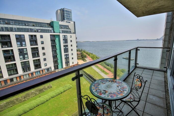 2 Bedroom Flat To Rent In Ferry Court, Cardiff, CF11