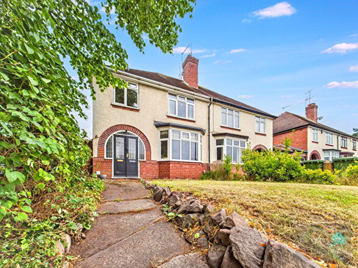 3 Bedroom Semi-Detached House For Sale In Blakebrook, Kidderminster, DY11