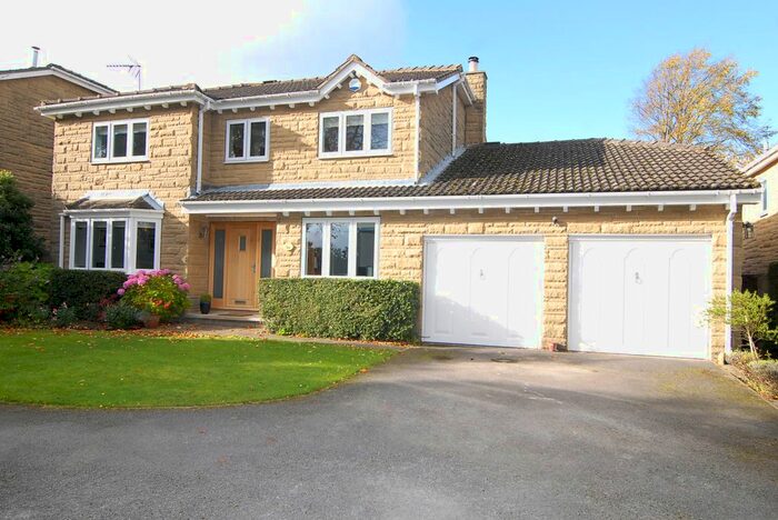 4 Bedroom Detached House To Rent In Pannal Ash Road, Harrogate, HG2