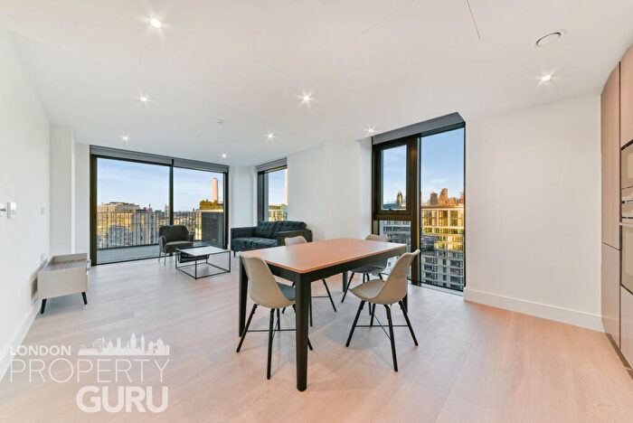 2 Bedroom Apartment For Sale In Prince Of Wales Drive, London, SW11