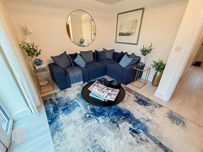 4 Bedroom Semi Detached House For Sale In Fidden Avenue, Northwich, Cheshire, CW9