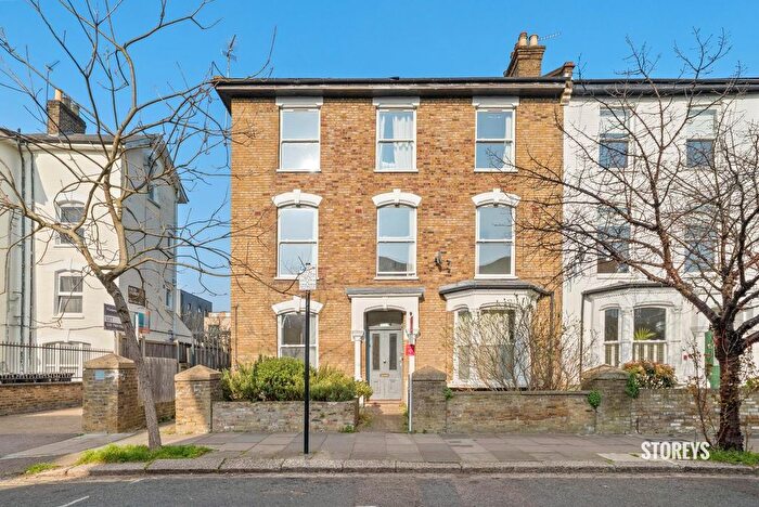 3 Bedroom Flat To Rent In Wilberforce Road, London, N4