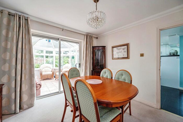4 Bedroom Detached House For Sale In Hamfield Drive, Hayling Island, Hampshire, PO11