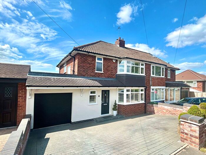 3 Bedroom Semi Detached House For Sale In Woodbank Road, Brownswall Estate, Sedgley, DY3