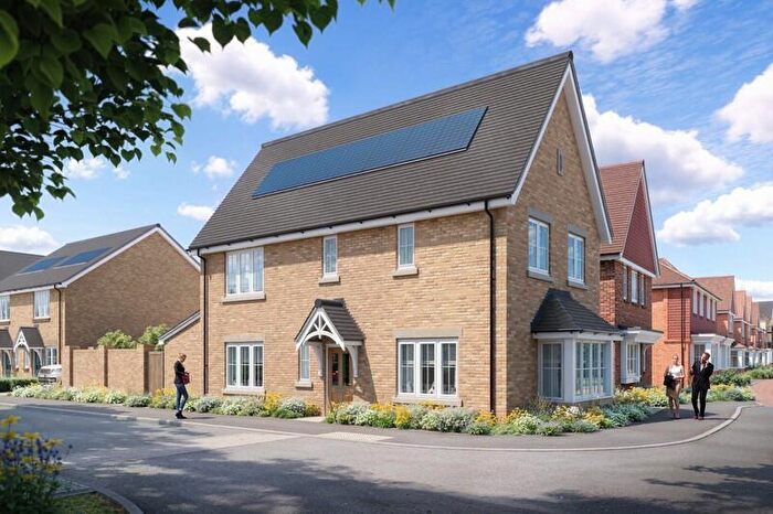 3 Bedroom Detached House For Sale In Hitches Lane, Crookham Village, Fleet, GU51