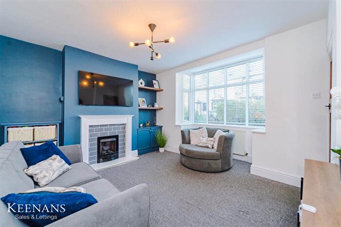 2 Bedroom Semi-Detached House For Sale In Rennie Street, Burnley, BB10