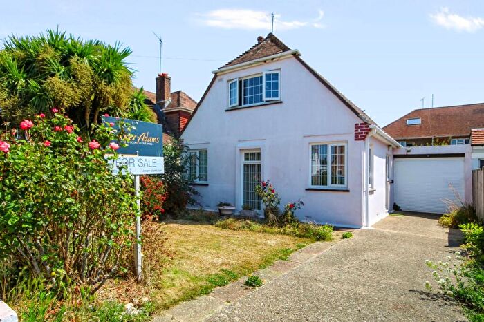3 Bedroom Detached House For Sale In Normandy Lane, East Preston, BN16