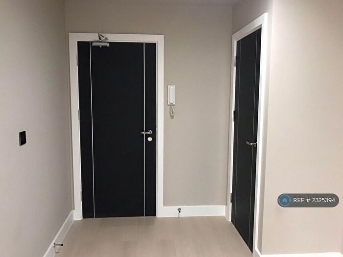 2 Bedroom Flat To Rent In Coventry Road, Sheldon, Birmingham, B26