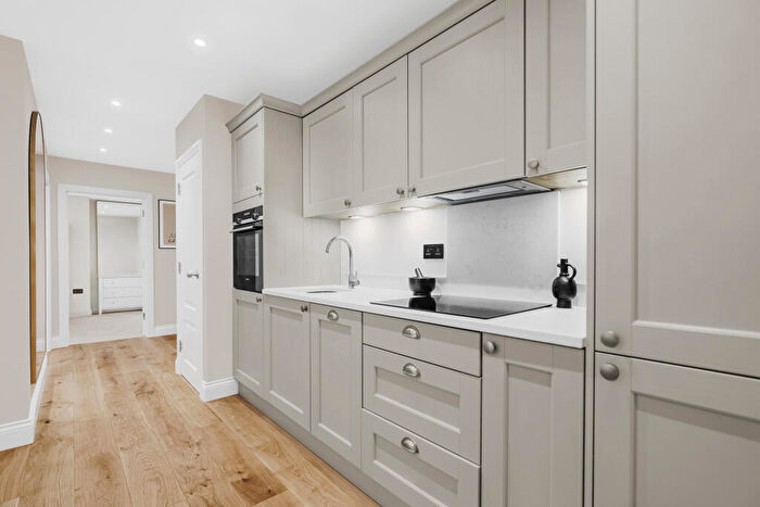 2 Bedroom Apartment For Sale In Tooke House Apartments, Hertford Town Centre, SG14