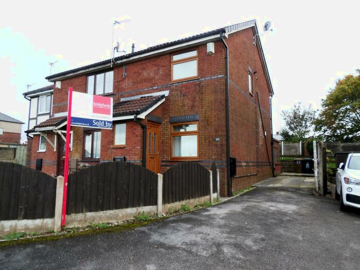 2 Bedroom House To Rent In Martindale Close, BB1