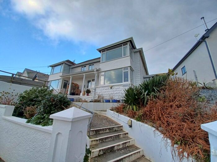 1 Bedroom Flat To Rent In Portuan Road, Looe, PL13