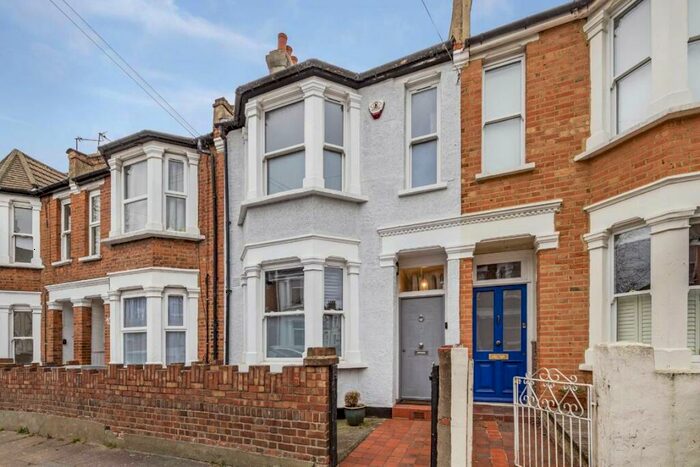 4 Bedroom House To Rent In Burns Road, Burns Road, NW10
