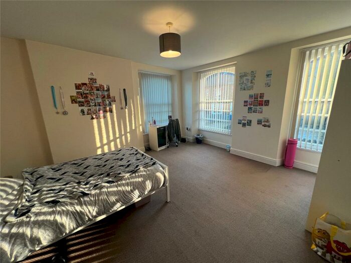 7 Bedroom End Of Terrace House To Rent In Caernarfon Road, Bangor, Gwynedd, LL57