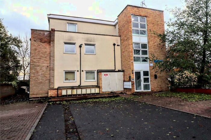 1 Bedroom Apartment To Rent In The Hatherley, Basildon, Essex, SS14