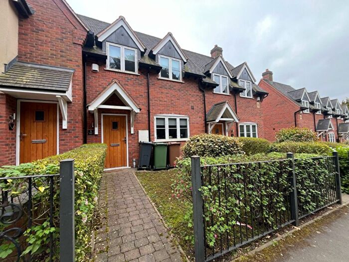 3 Bedroom Terraced House To Rent In Solihull Road, Hampton-In-Arden, Solihull, West Midlands, B92