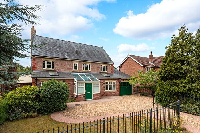 5 Bedroom Detached House For Sale In Park Gate, Strensall, York, North Yorkshire, YO32