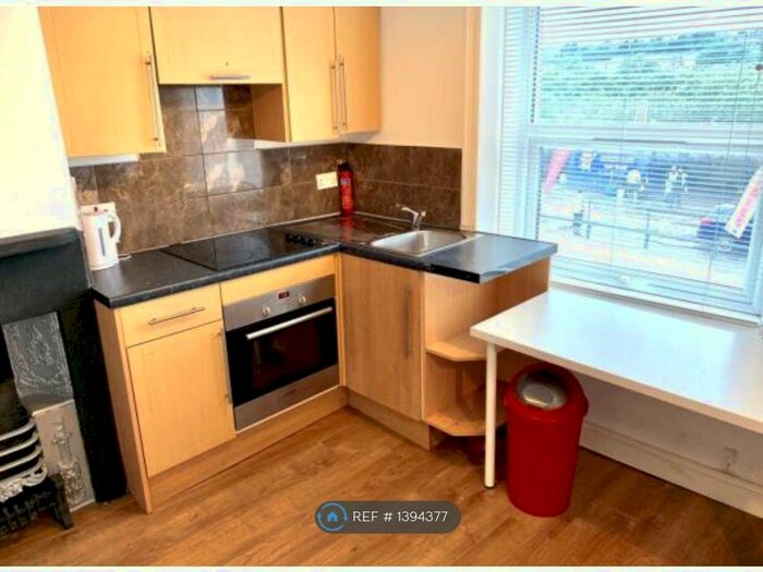 1 Bedroom End Of Terrace House To Rent In Fenton Road, Huddersfield, HD1