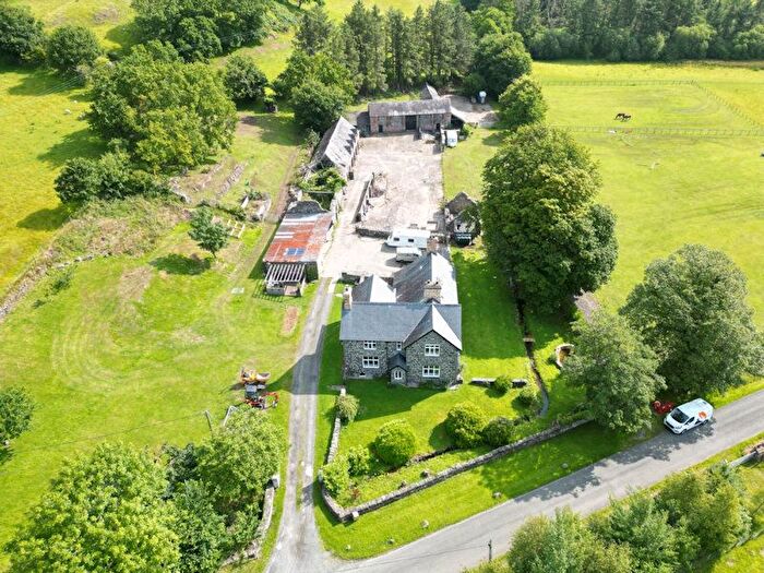 8 Bedroom Detached House For Sale In Llanegryn, LL36