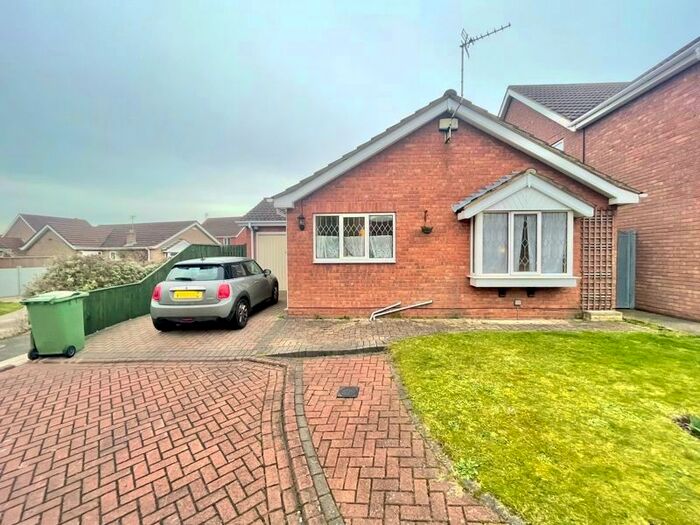 3 Bedroom Bungalow To Rent In Chadwell Springs, Waltham, Grimsby, DN37