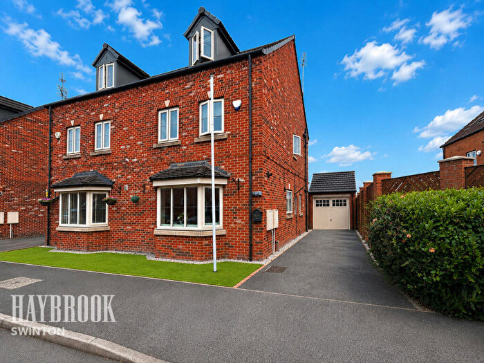4 Bedroom Semi-Detached House For Sale In Parkgate, Rotherham, S63