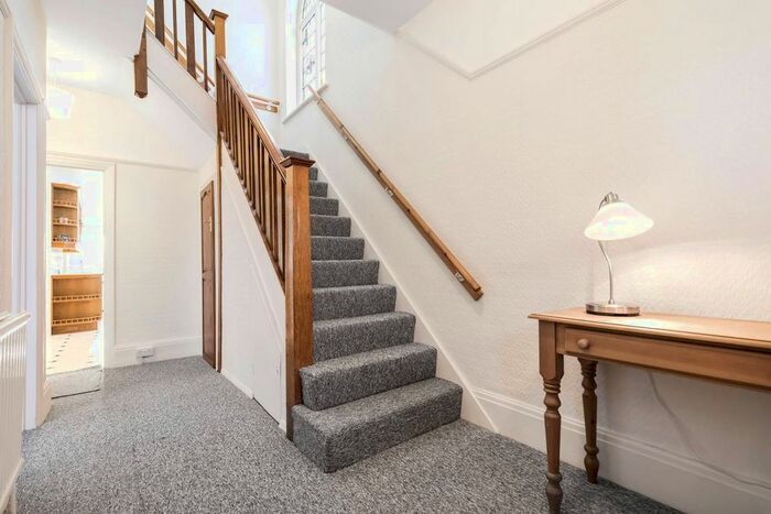 4 Bedroom Detached House To Rent In Poynders Road, Balham, London, SW4