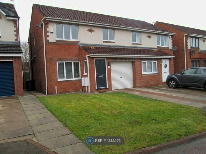 3 Bedroom Semi-Detached House To Rent In Duxford Grove, Faverdale, Darlington DL3