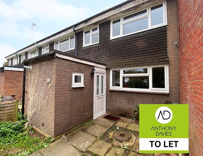 4 Bedroom Terraced House To Rent In Juniper Close, Broxbourne, EN10