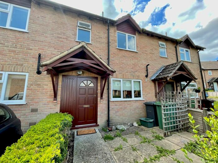 2 Bedroom Terraced House To Rent In Purbrook Road, Tadley, RG26