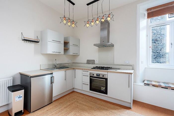 1 Bedroom Flat To Rent In Sloan Street, Leith, Edinburgh, EH6