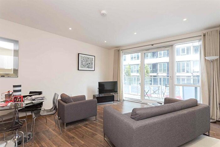 1 Bedroom Apartment To Rent In Hawker Building, Queenstown Road, London, SW11