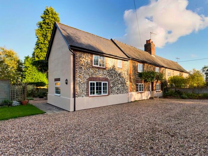 3 Bedroom Property For Sale In Bury Road, Cockfield, Bury St. Edmunds IP30
