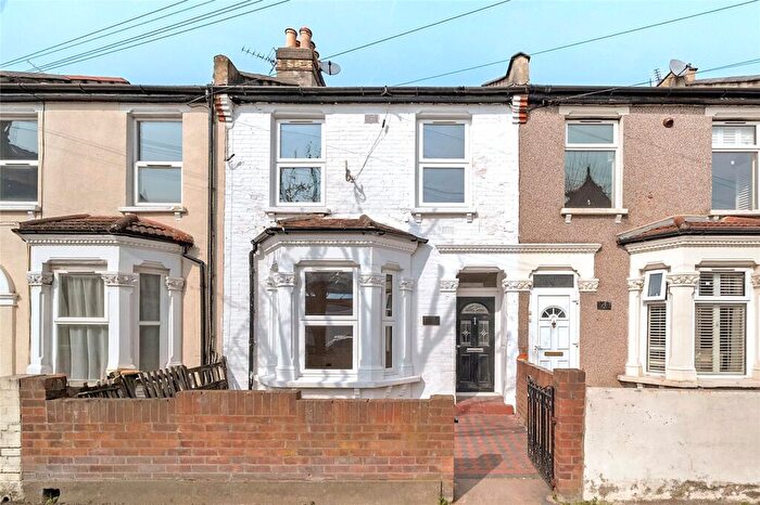 3 Bedroom House To Rent In Sandringham Road, Forest Gate, E7