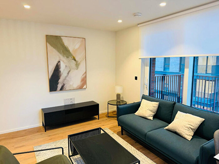 2 Bedroom Apartment To Rent In Iris House, Hemlock Street, London, E14