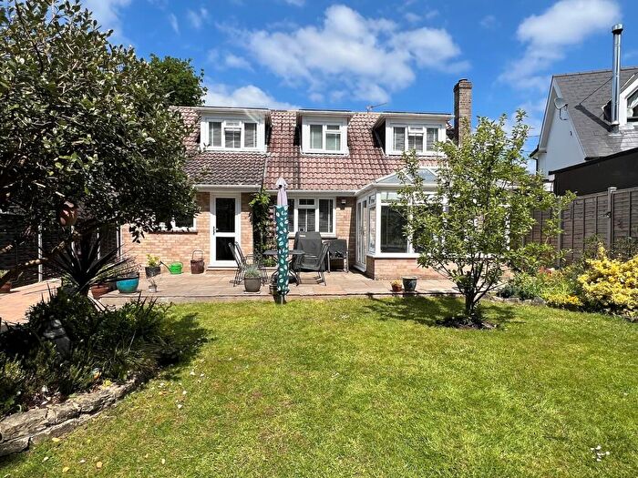 4 Bedroom Detached House For Sale In Hilton Road, New Milton, Hampshire., BH25