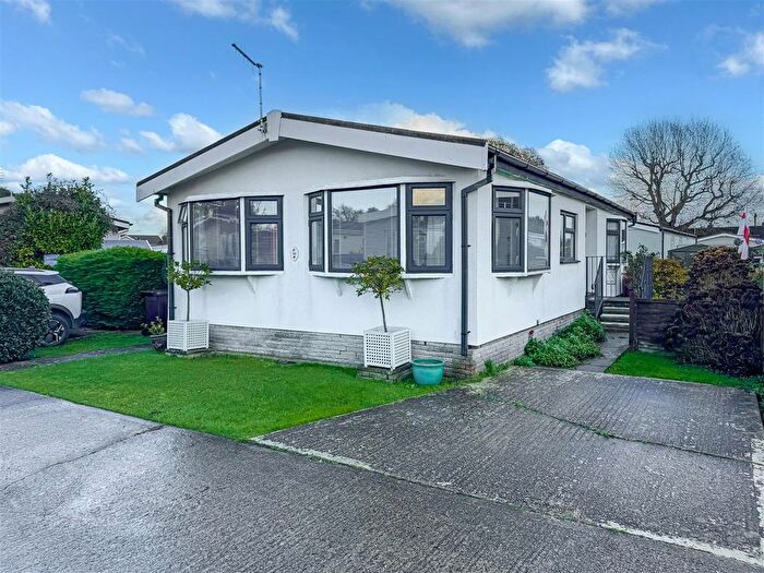 2 Bedroom Park Home For Sale In Aldingbourne Park, Hook Lane, Aldingbourne, PO20