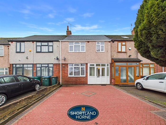 3 Bedroom Terraced House To Rent In Beake Avenue, Radford, Coventry, CV6