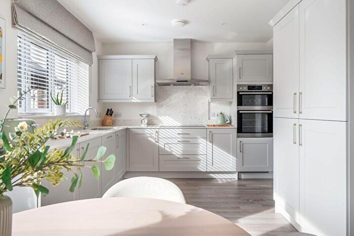 3 Bedroom Detached House For Sale In Tiger Moth Drive, Cheltenham, Gloucestershire, GL52