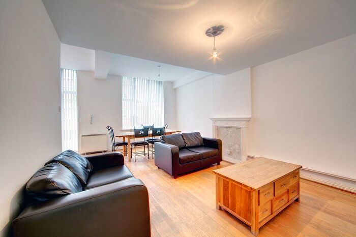 2 Bedroom Flat To Rent In Portman Mews, Shieldfield, NE2
