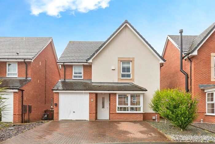 4 Bedroom Detached House For Sale In Burghley Close, Washington, Tyne And Wear, NE38