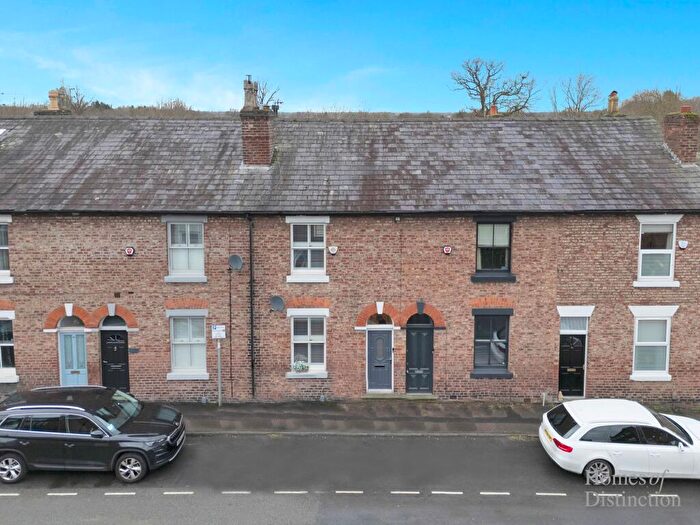 3 Bedroom Terraced House For Sale In South Street, Alderley Edge, SK9